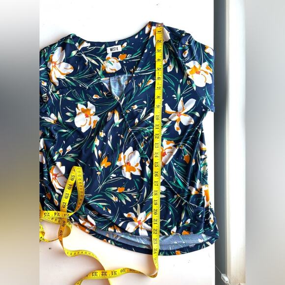West K Faux Wrap Top, Blue and Yellow Floral, V Neck, 3/4 Sleeves, Size L - Picture 7 of 8